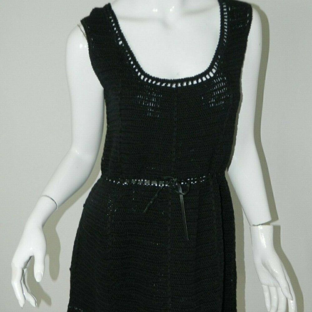 EDUN Dress Black Knit with Leather Belt Small‎